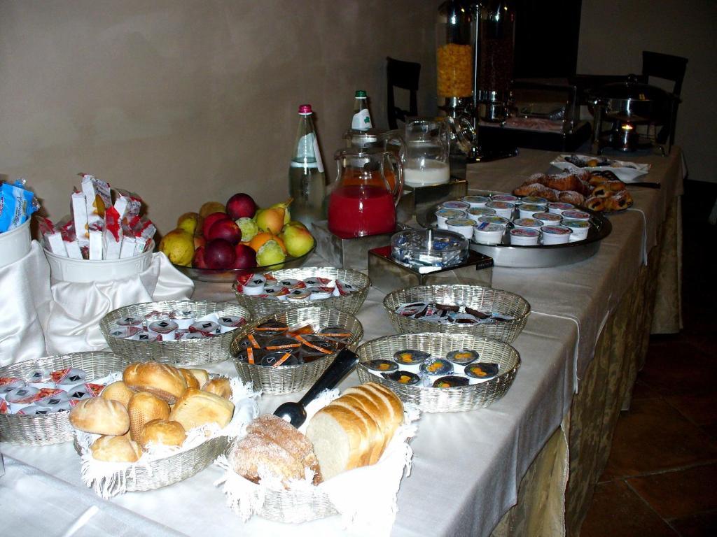Hotel & Spa L'Antico Forziere Deruta Pokój zdjęcie